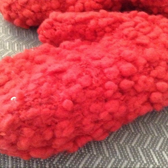 new ANTHROPOLOGIE red boucle first snow mittens E4 - Picture 3 of 7